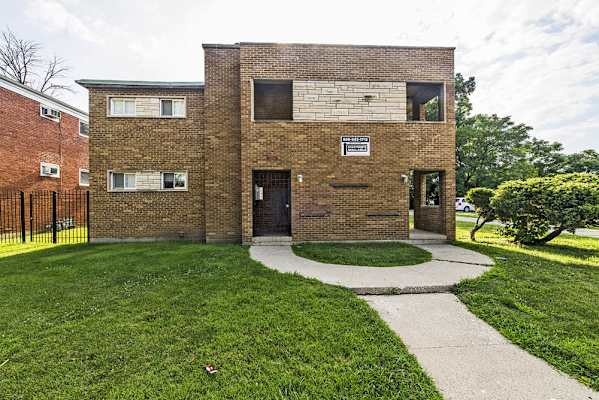2109 S 5th Ave property